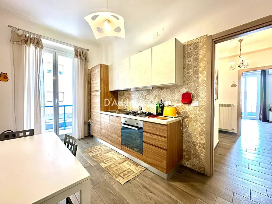 Immagine 1 di Appartamento in vendita  53 a Taranto