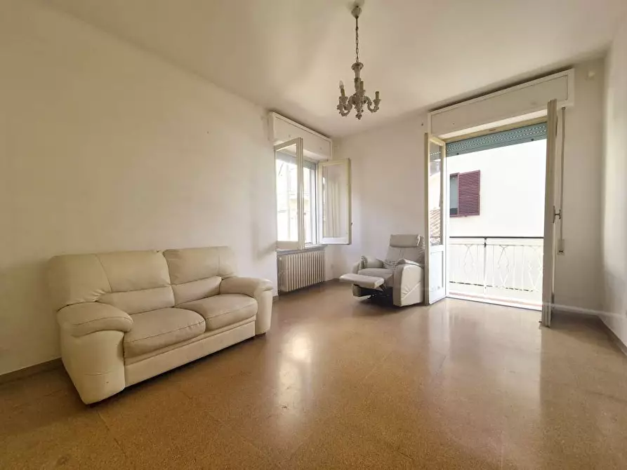 Immagine 3 di Appartamento in vendita  a Castilenti