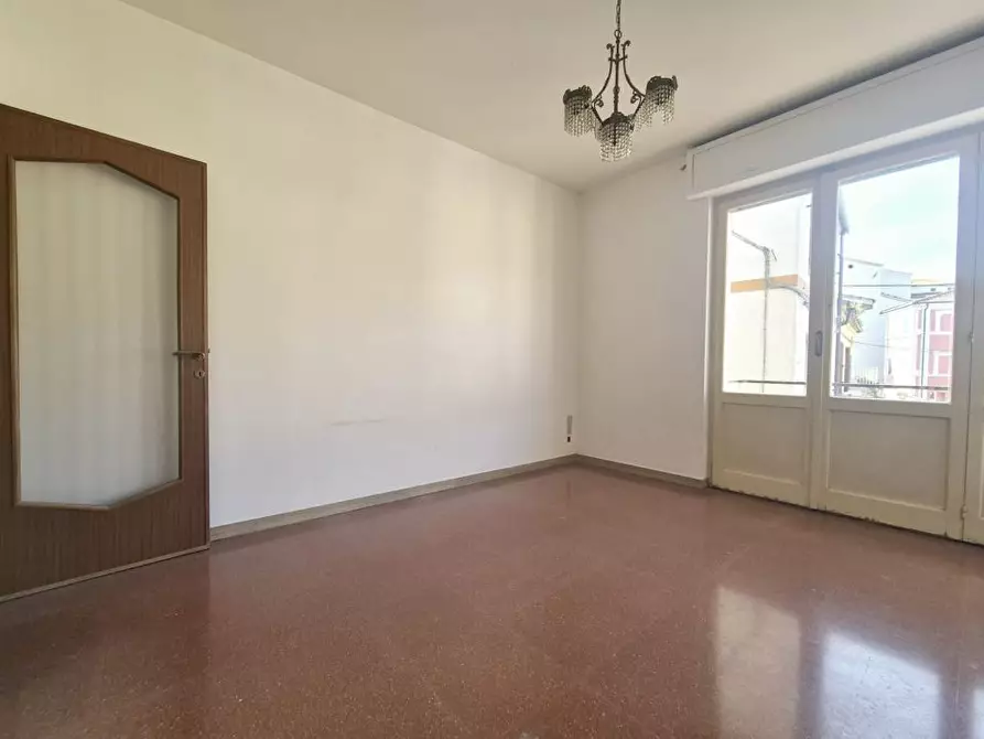 Immagine 5 di Appartamento in vendita  a Castilenti