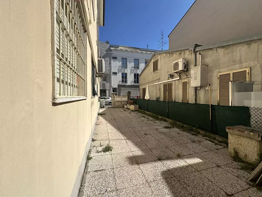 Immagine 6 di Appartamento in vendita  31 a Giulianova