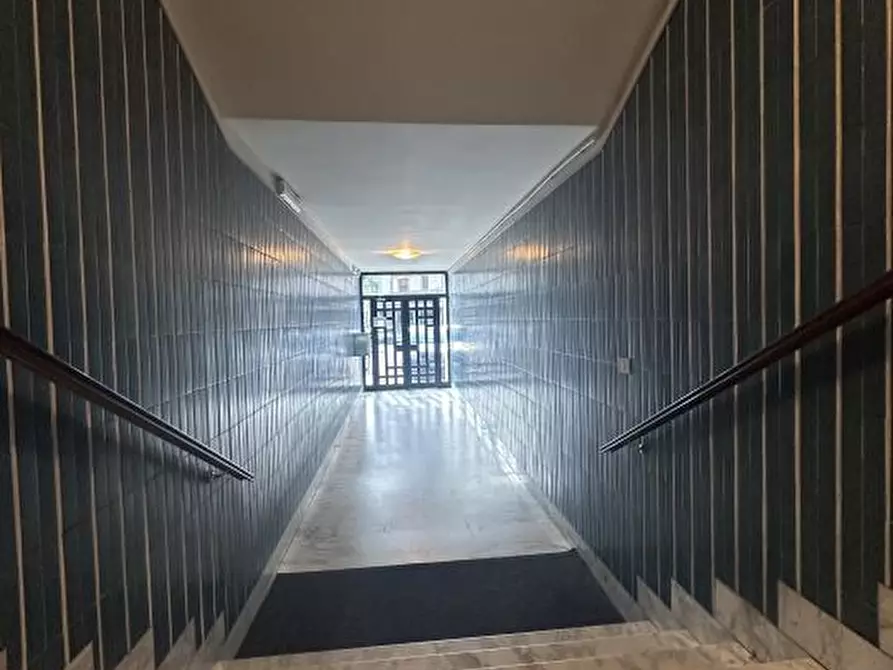 Immagine 6 di Appartamento in vendita  2 a Teramo