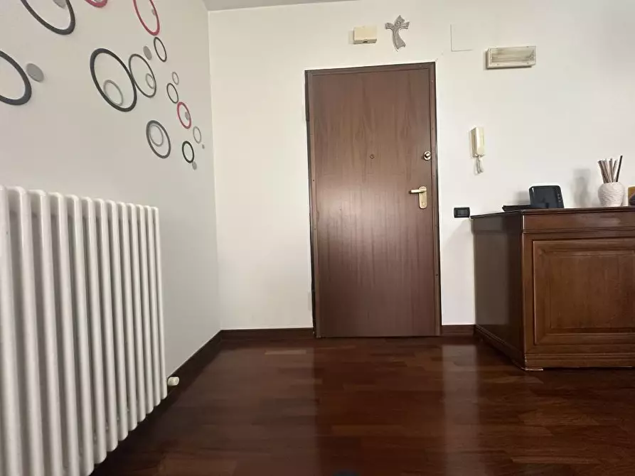 Immagine 6 di Appartamento in vendita  snc a Teramo