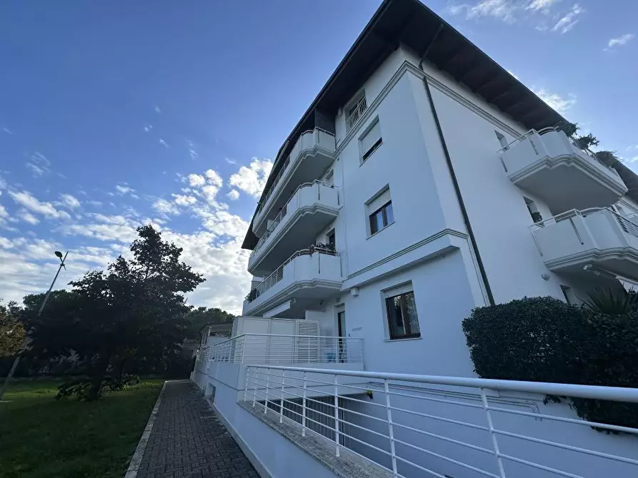 Immagine 9 di Appartamento in vendita  a Giulianova