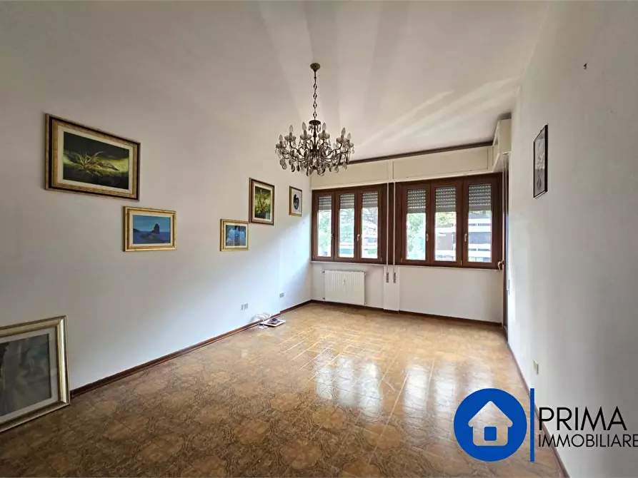 Immagine 8 di Appartamento in vendita  a Terni