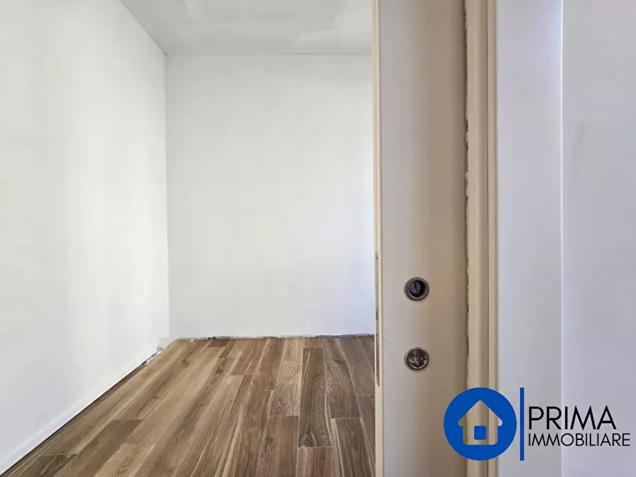 Immagine 7 di Appartamento in vendita  a Terni