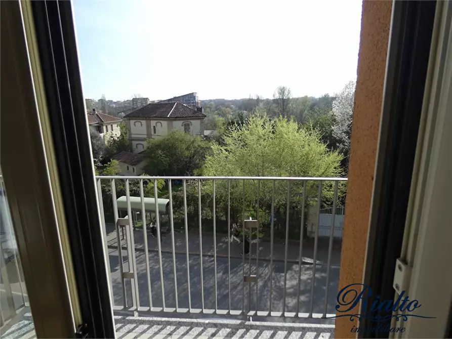 Immagine 10 di Appartamento in vendita  96 a Torino