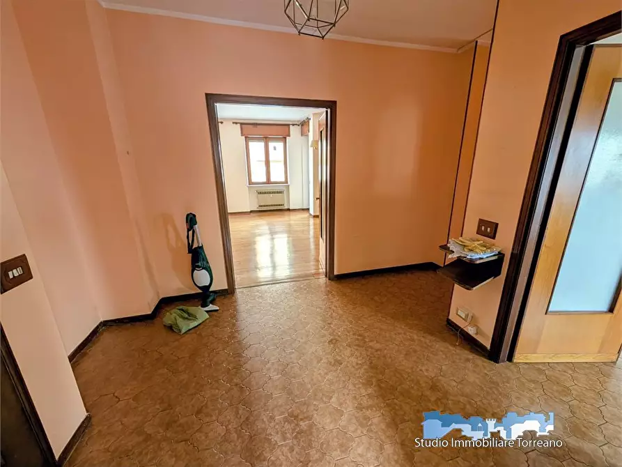 Immagine 5 di Appartamento in vendita  34 a Ivrea