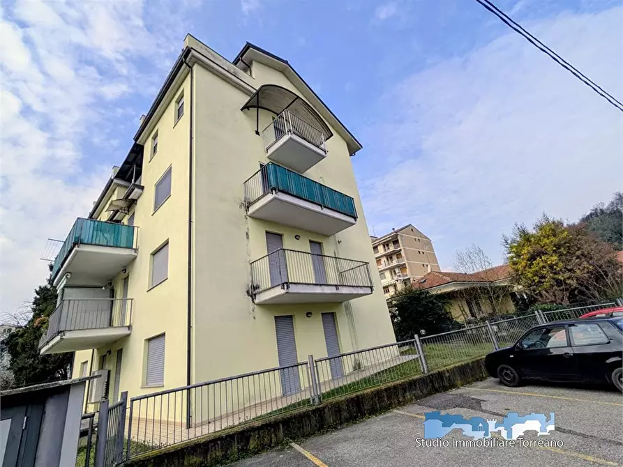 Immagine 3 di Appartamento in vendita  8/a a Ivrea