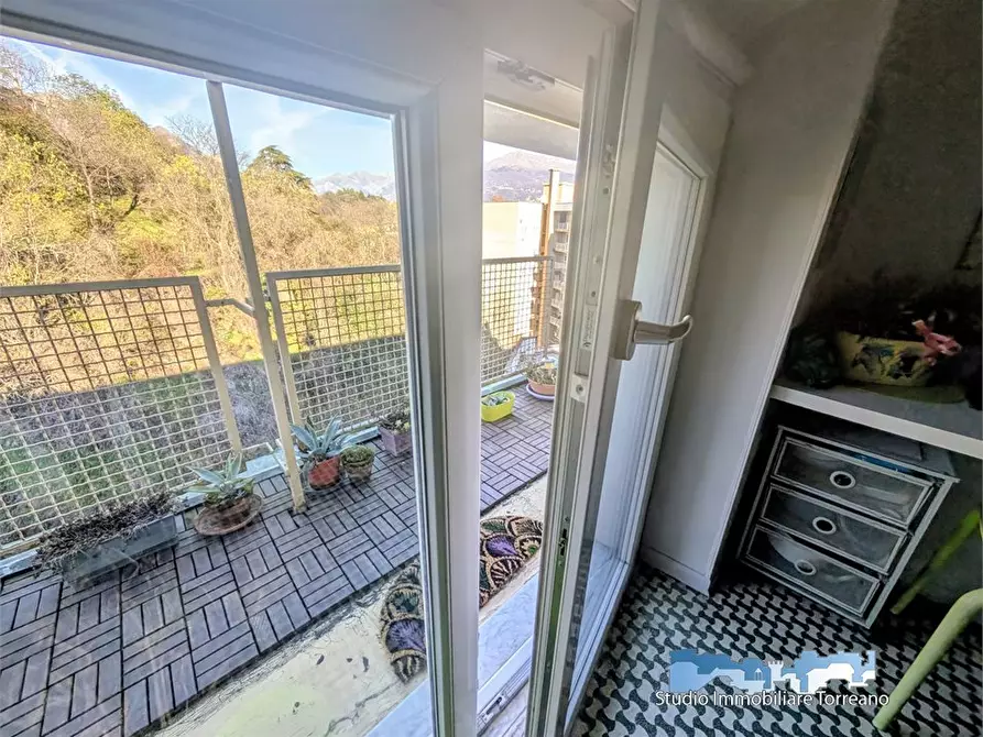 Immagine 9 di Appartamento in vendita  6 a Ivrea