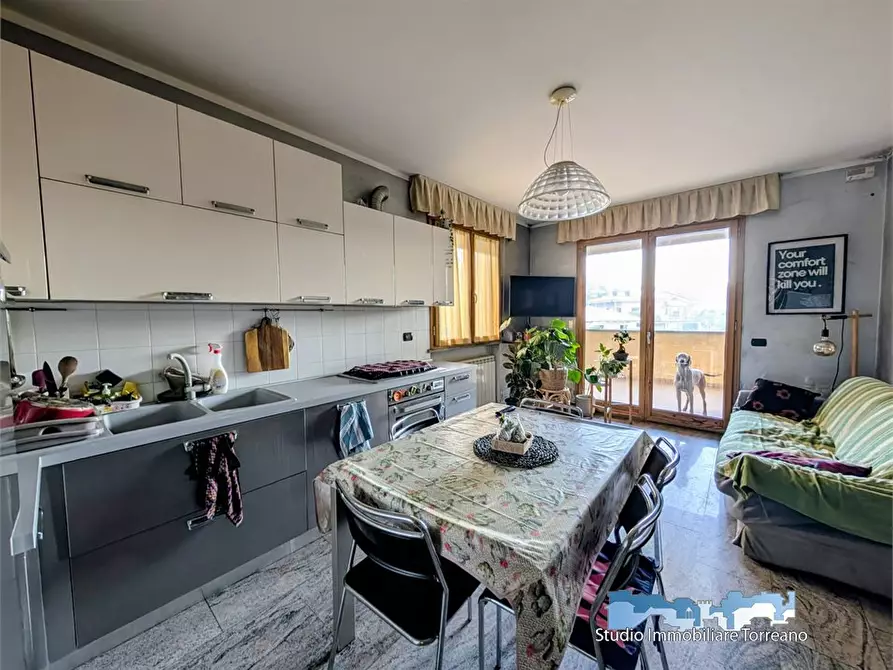 Immagine 7 di Appartamento in vendita  17 a Ivrea