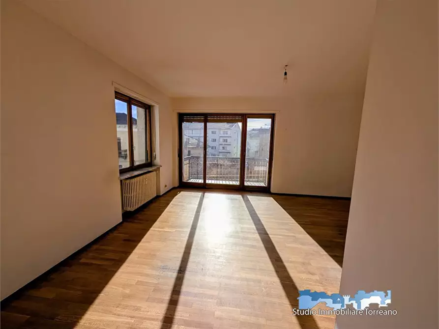 Immagine 4 di Appartamento in vendita  a Ivrea