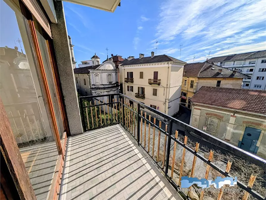 Immagine 10 di Appartamento in vendita  a Ivrea