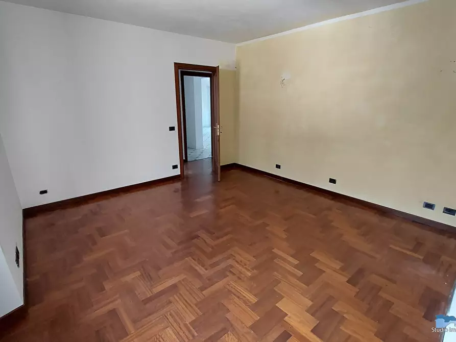 Immagine 7 di Appartamento in vendita  a Settimo Vittone