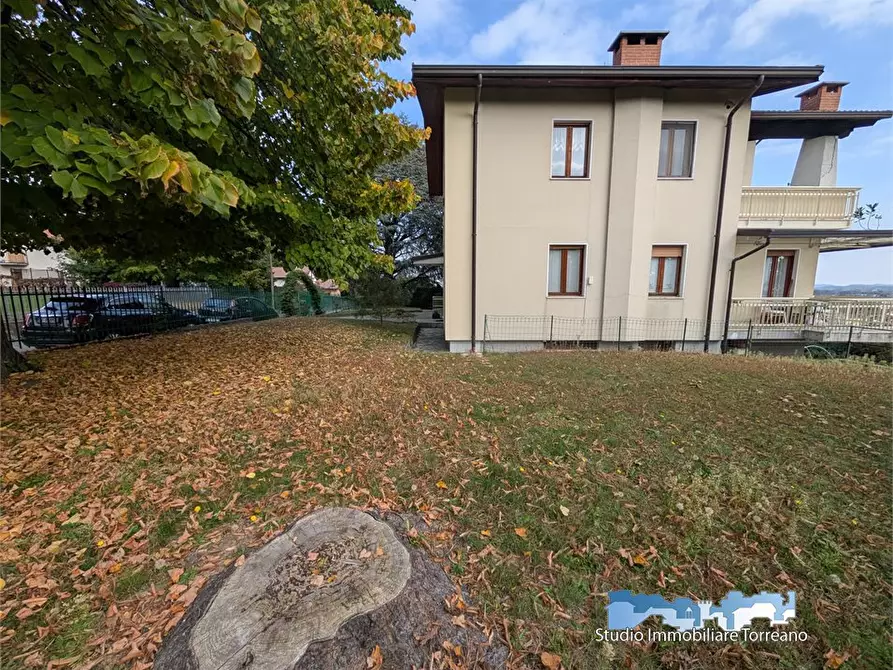 Immagine 5 di Appartamento in vendita  7 a Ivrea