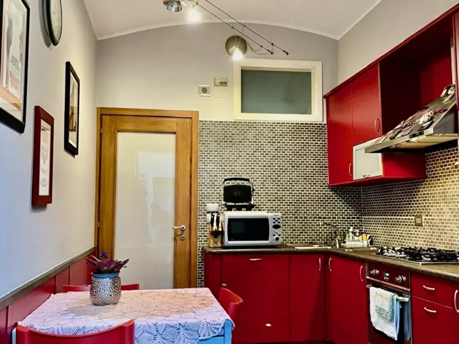 Immagine 7 di Appartamento in vendita  25 a Torino