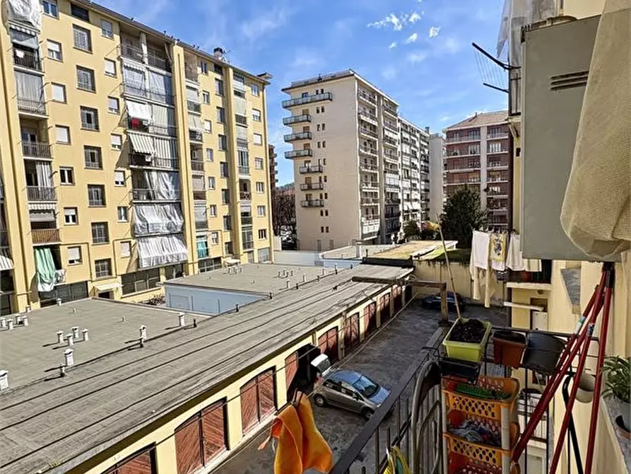 Immagine 10 di Appartamento in vendita  63 a Torino