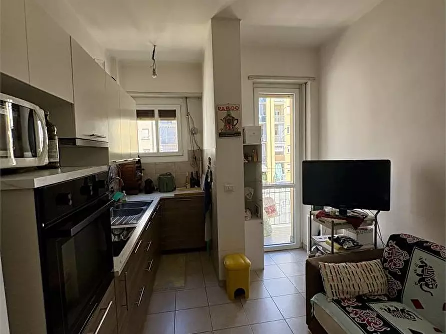 Immagine 8 di Appartamento in vendita  63 a Torino