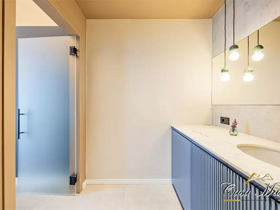 Immagine 9 di Appartamento in vendita  24 a Torino