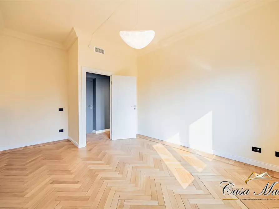 Immagine 10 di Appartamento in vendita  24 a Torino