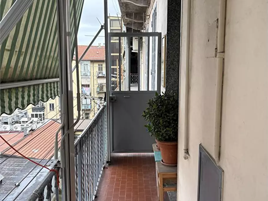 Immagine 8 di Appartamento in vendita  30 a Torino