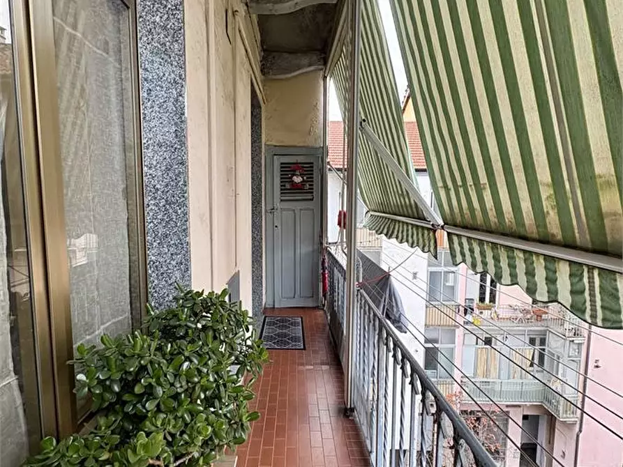 Immagine 6 di Appartamento in vendita  30 a Torino