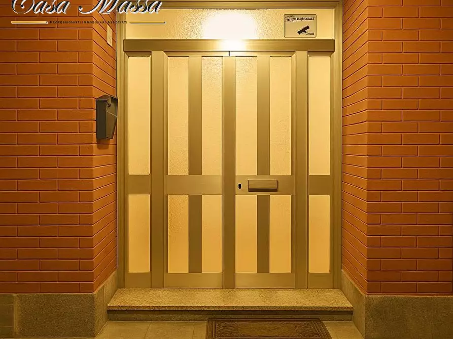 Immagine 2 di Appartamento in vendita  57 a Torino