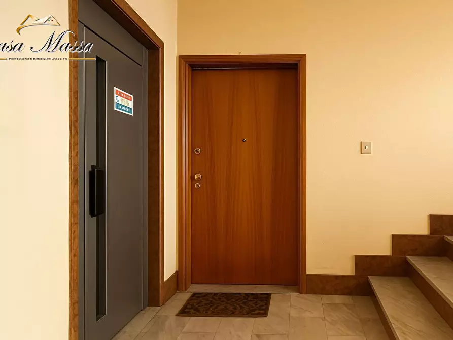 Immagine 5 di Appartamento in vendita  57 a Torino