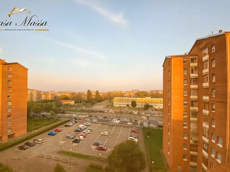 Immagine 10 di Appartamento in vendita  57 a Torino