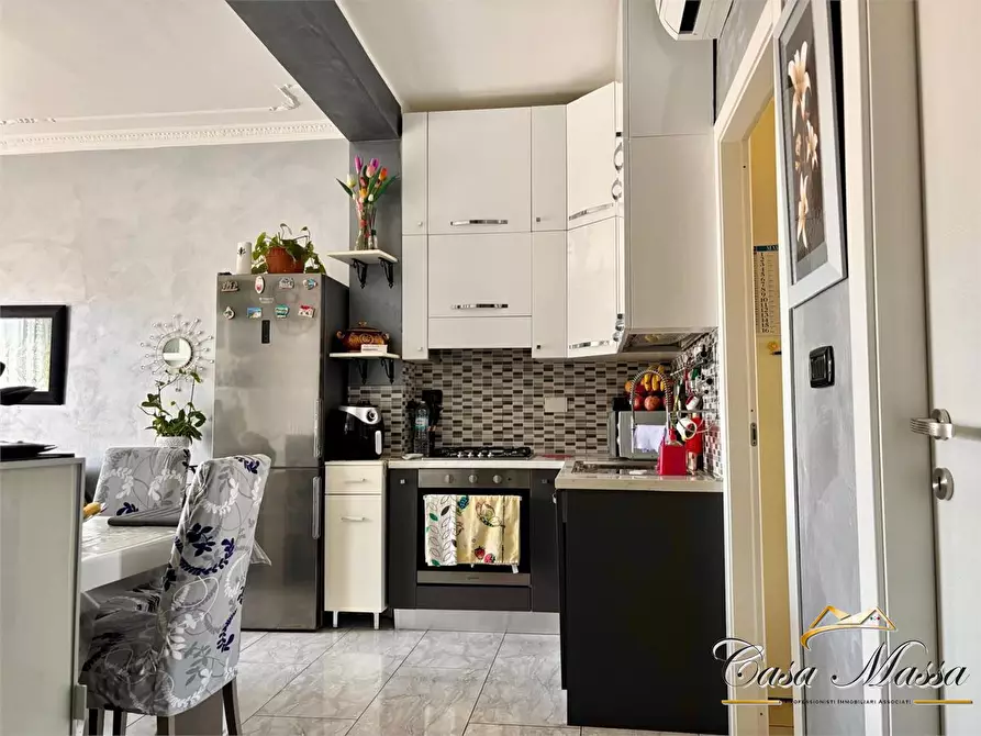 Immagine 4 di Appartamento in vendita  a Torino