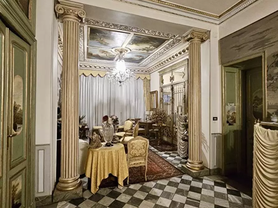 Immagine 5 di Appartamento in vendita  16 a Torino