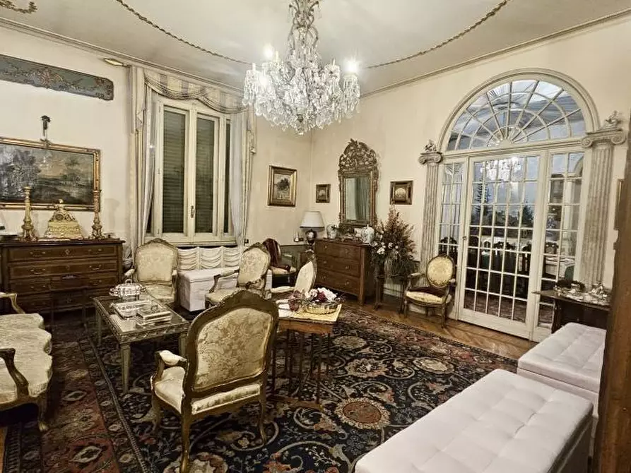 Immagine 6 di Appartamento in vendita  16 a Torino