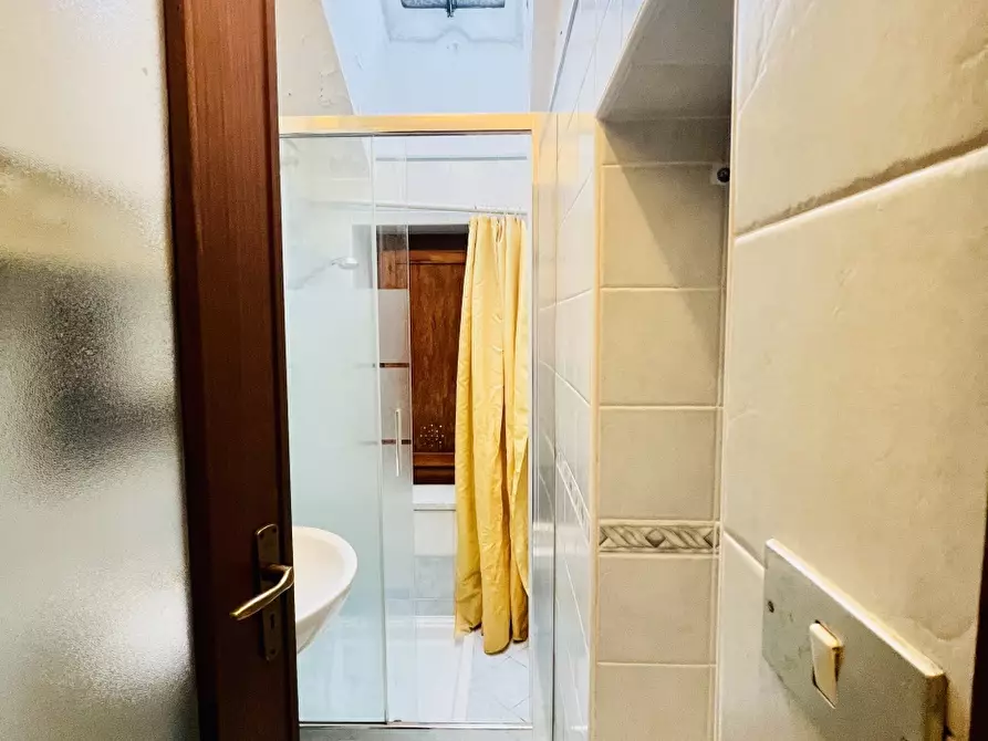 Immagine 8 di Appartamento in vendita  20 a Torino