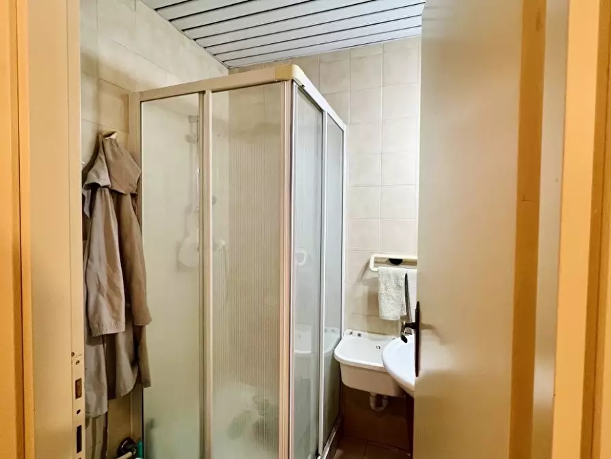 Immagine 10 di Appartamento in vendita  43 a Torino