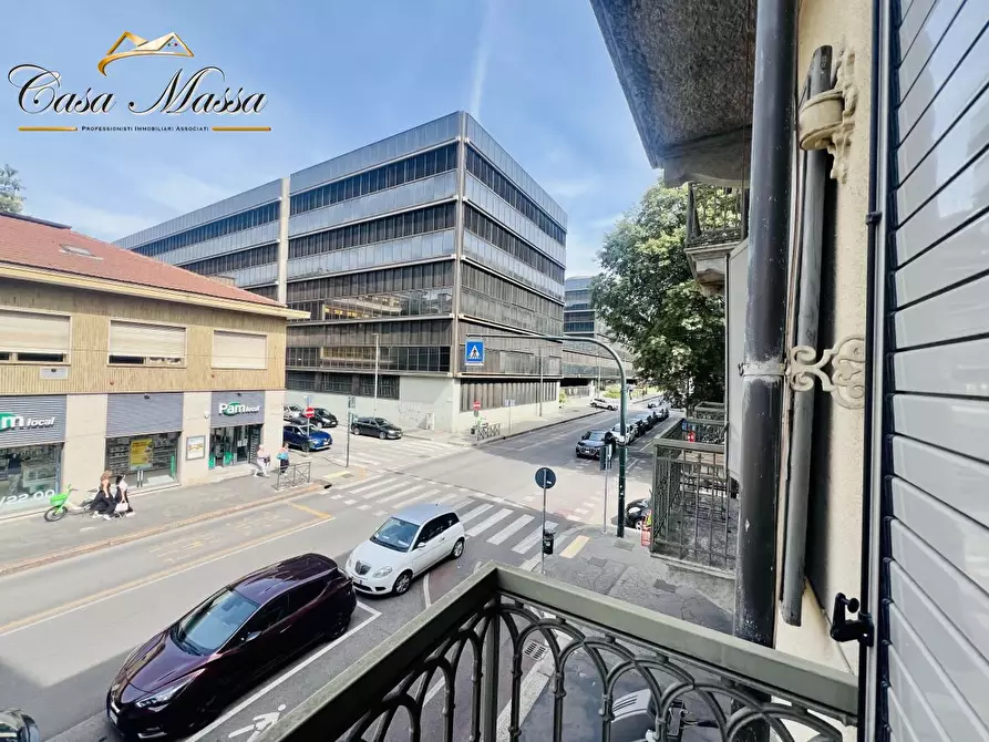 Immagine 6 di Appartamento in vendita  197 a Torino