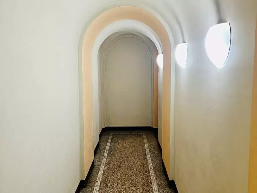 Immagine 2 di Appartamento in vendita  9 a Torino