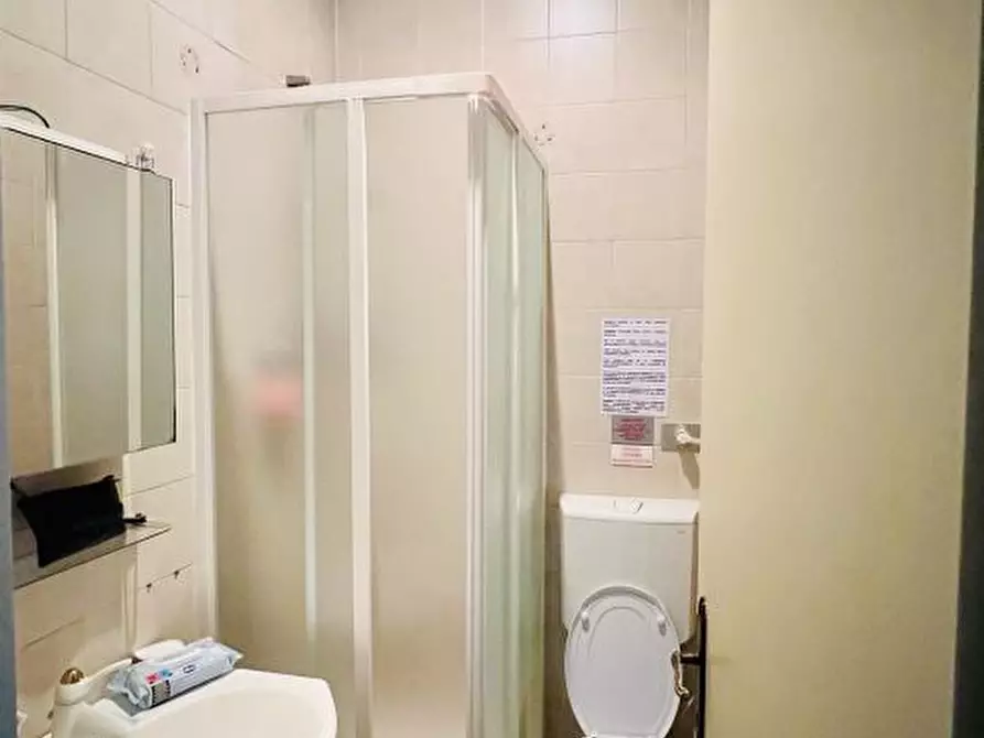 Immagine 5 di Appartamento in vendita  20 a Torino