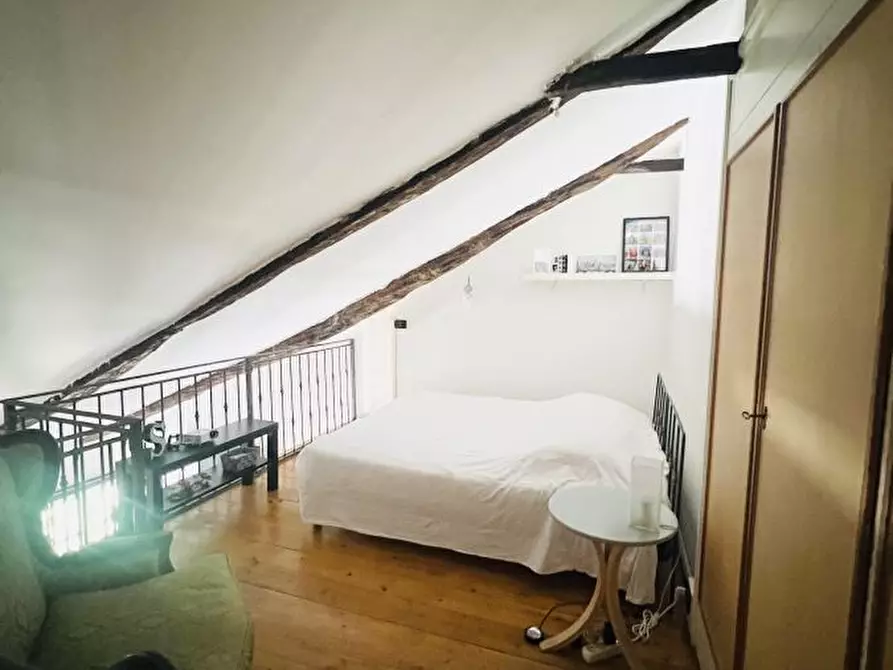 Immagine 6 di Appartamento in vendita  20 a Torino