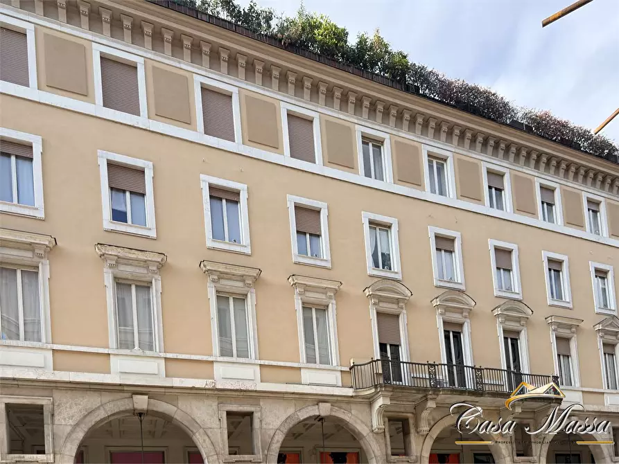 Immagine 2 di Appartamento in vendita  2 a Torino