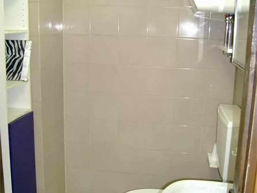 Immagine 7 di Appartamento in vendita  33 a Torino