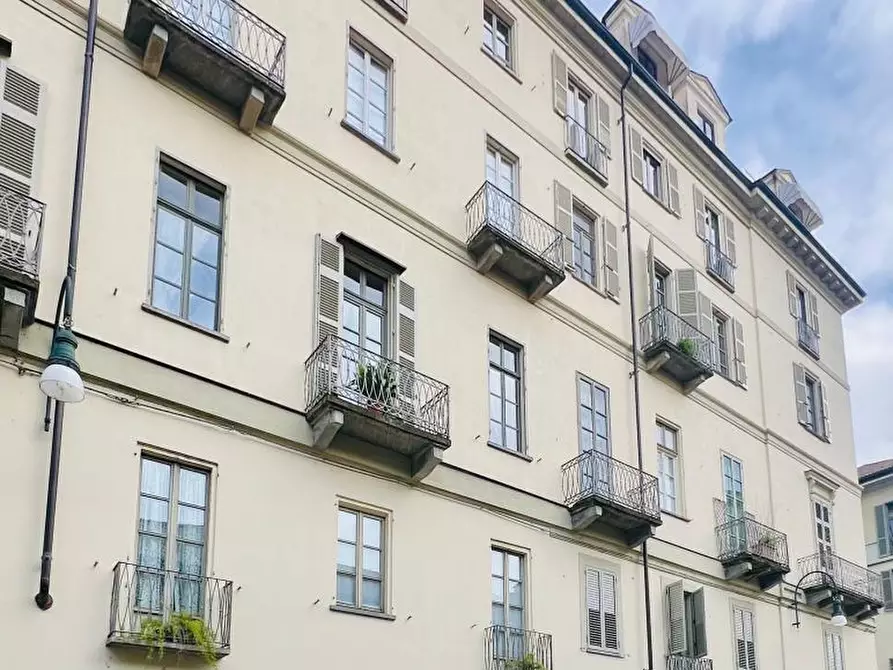 Immagine 1 di Appartamento in vendita  1 a Torino