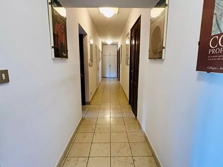 Immagine 8 di Appartamento in vendita  1 a Torino