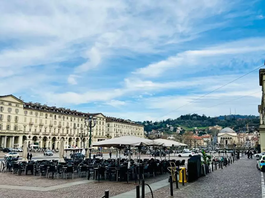 Immagine 2 di Appartamento in vendita  1 a Torino