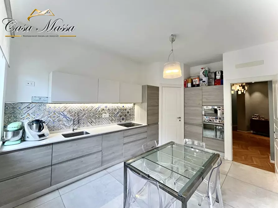 Immagine 4 di Appartamento in vendita  13 a Torino