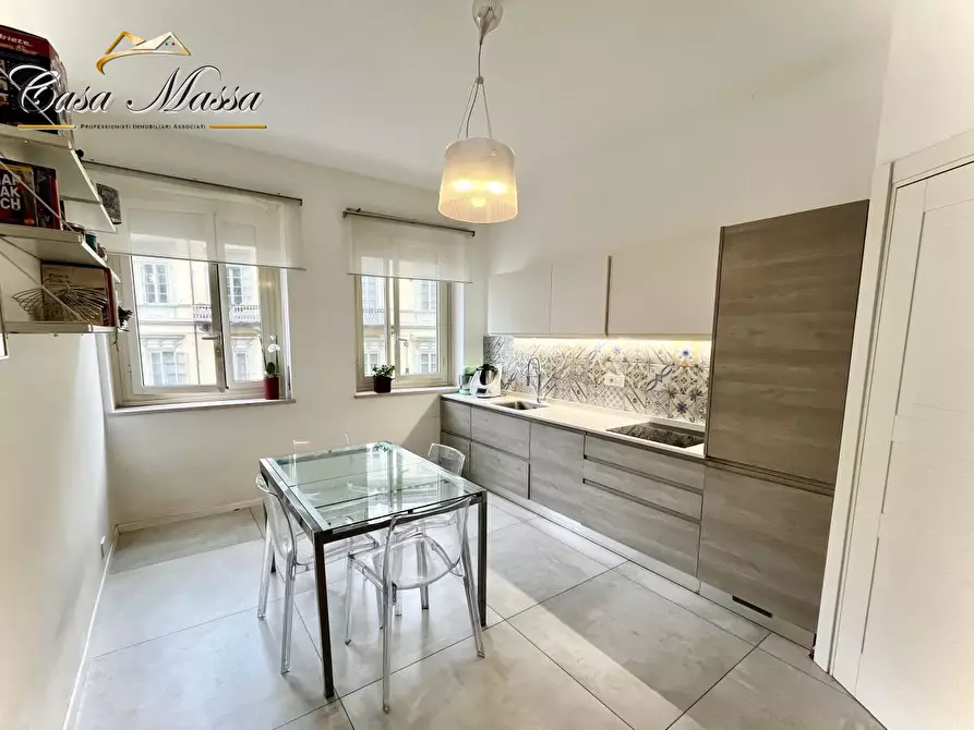 Immagine 5 di Appartamento in vendita  13 a Torino