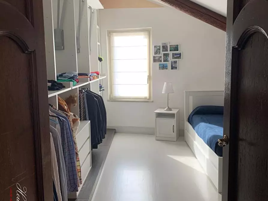 Immagine 6 di Appartamento in vendita  5 a Chieri