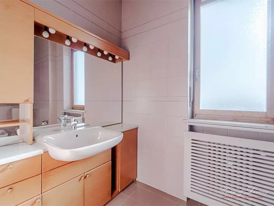 Immagine 6 di Appartamento in vendita  a Moncalieri