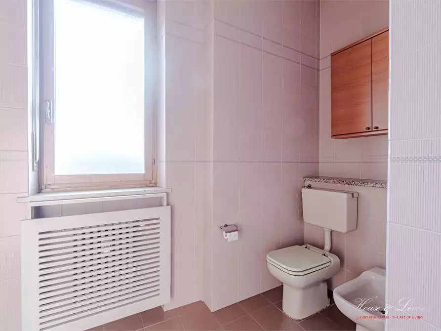 Immagine 4 di Appartamento in vendita  a Moncalieri