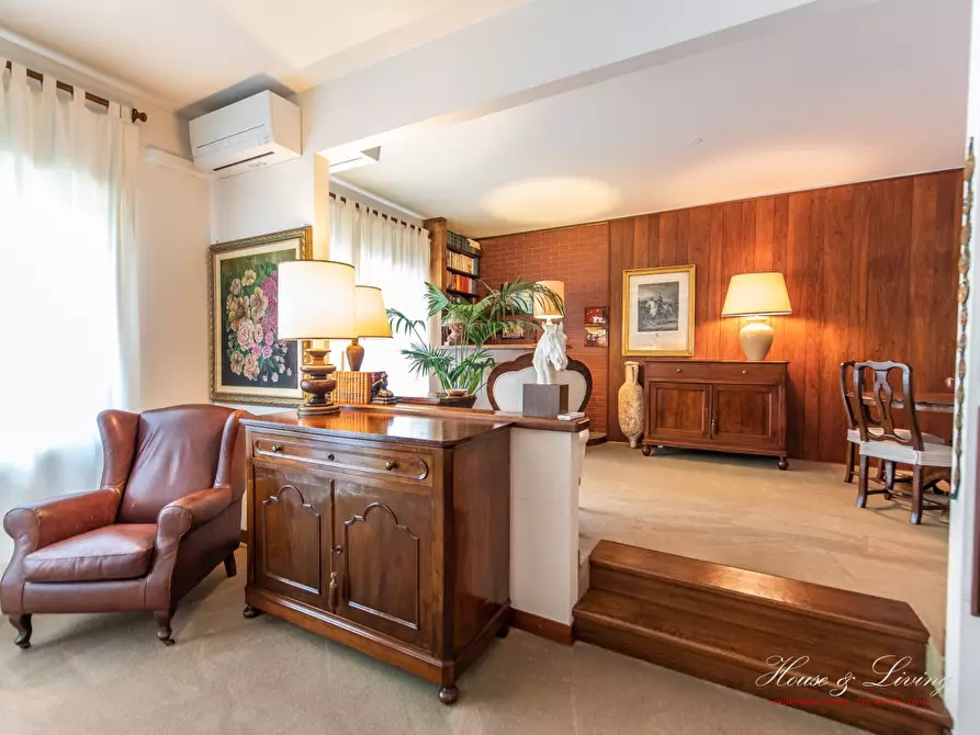 Immagine 3 di Appartamento in vendita  a Torino