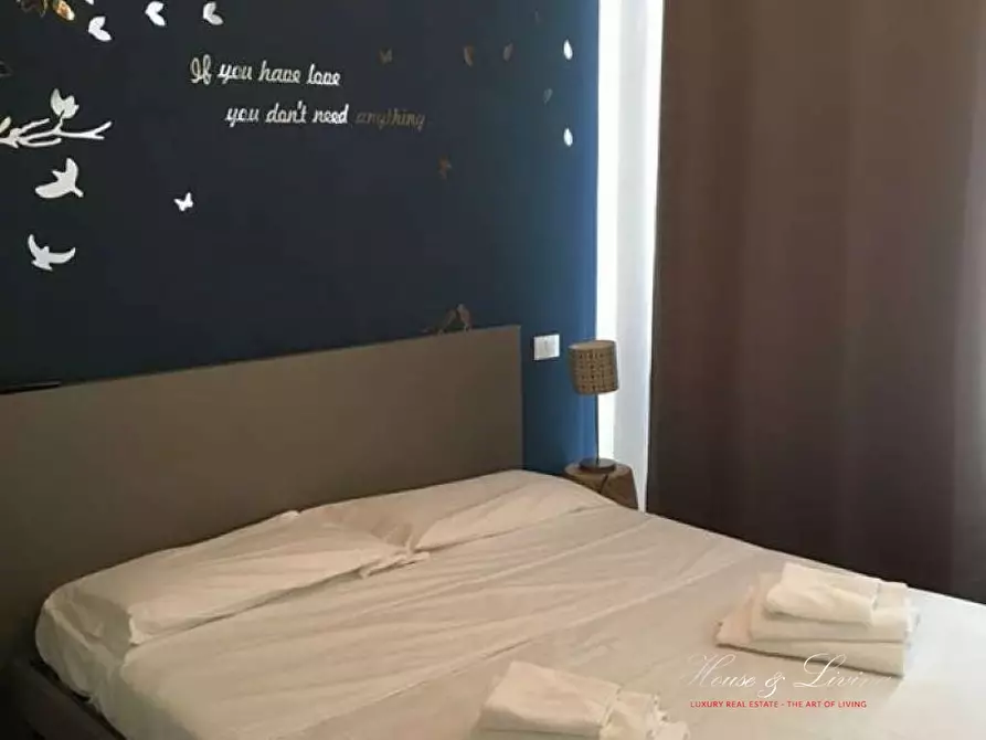 Immagine 6 di Appartamento in vendita  a Torino