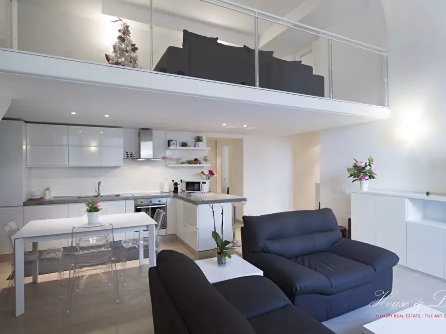 Immagine 7 di Appartamento in vendita  a Torino